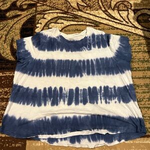 Old Navy blue and white tie dye